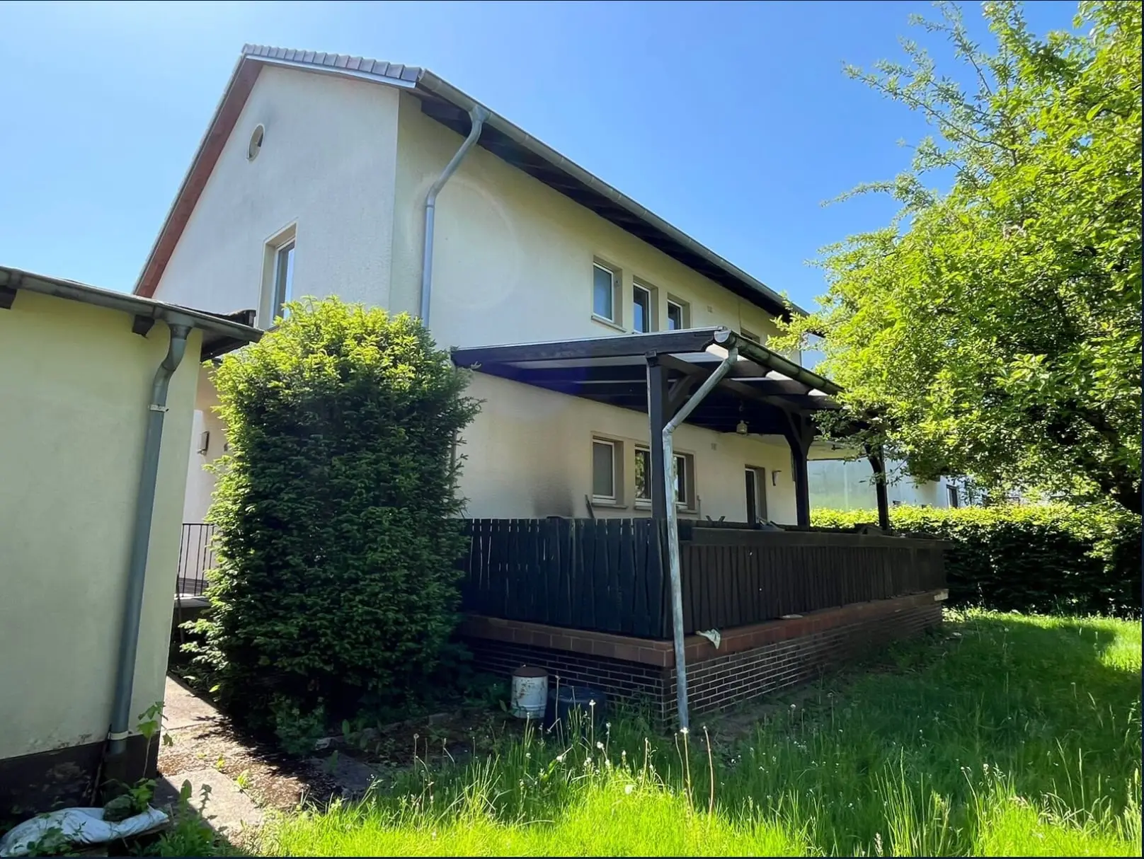 Seitenansicht – Zweifamilienhaus in Plettenberg-Eschen