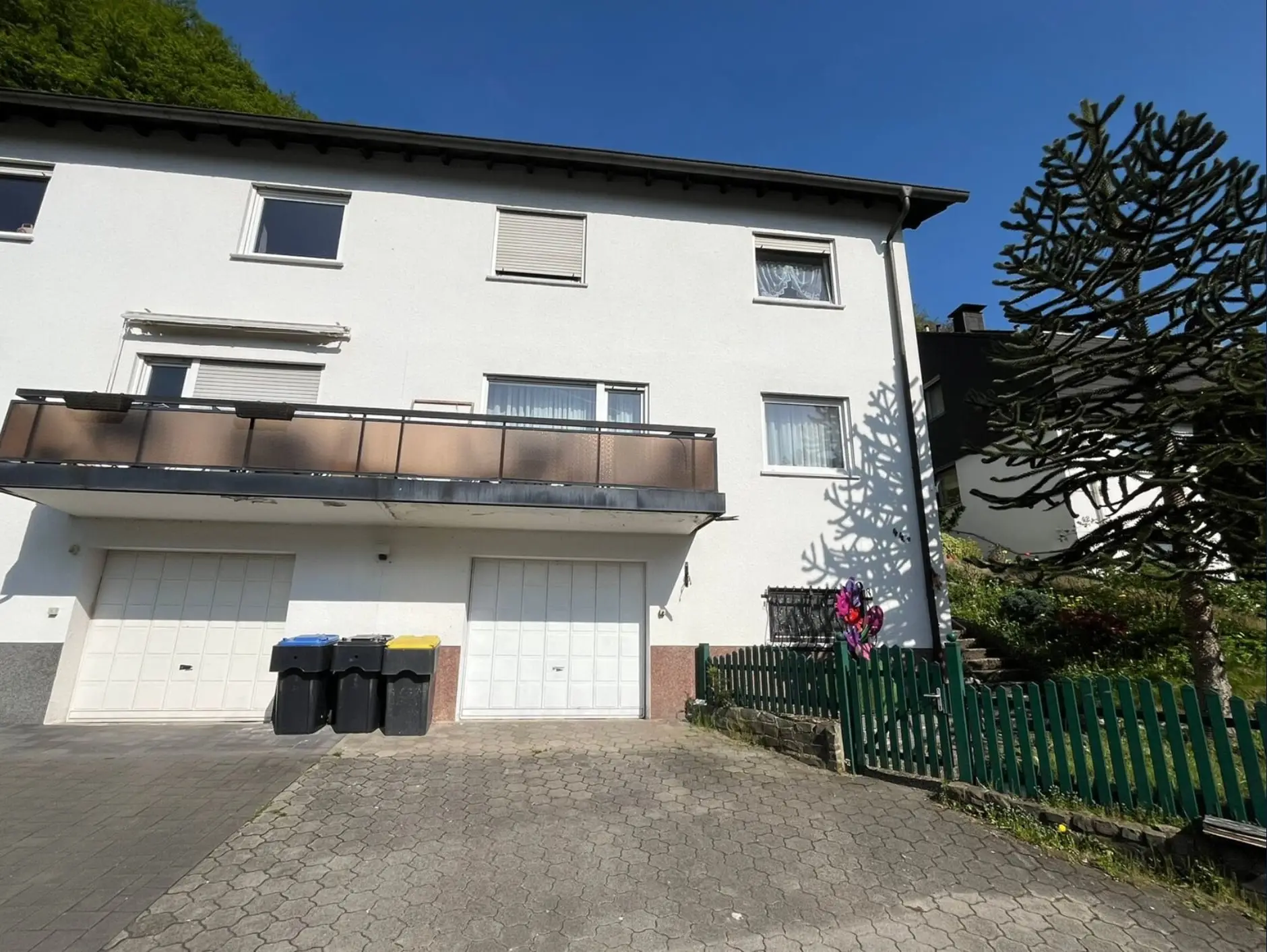 Vorderansicht Haus – Doppelhaushälfte in Plettenberg